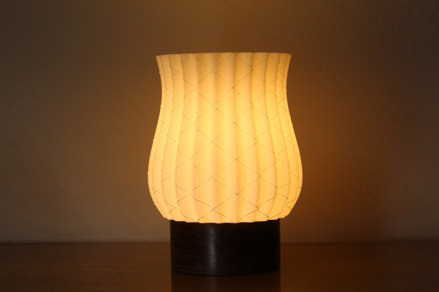 Custard - Home Decor Luxury Lamp | Rivelle - Stratified 3D